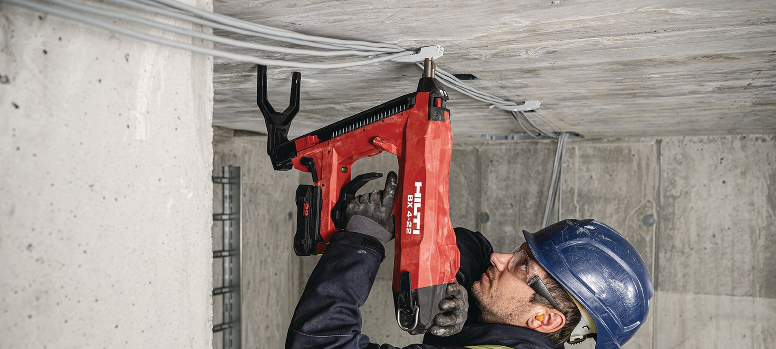 BX 4-ME-22 Akku-Betonnagler (M&E-Ausgabe)