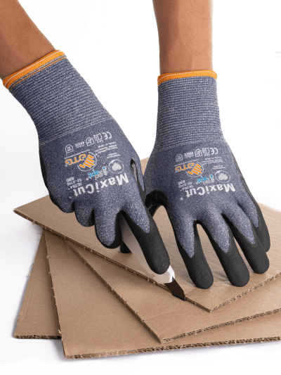 MaxiCut® Ultra™ with AD-APT® 52-3745